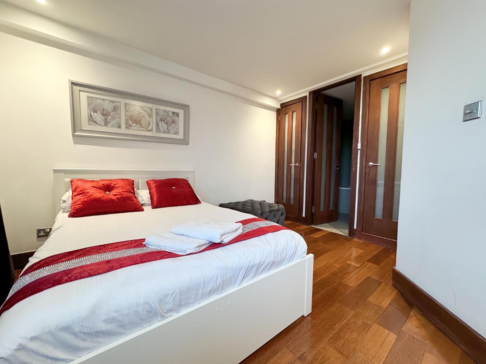 The Kensington Residences Лондон Екстериор снимка